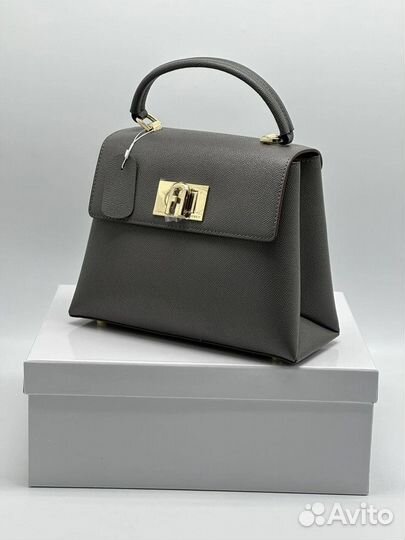 Сумка натуральная кожа furla