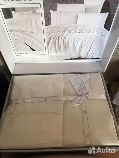 Постельное белье, скатерть