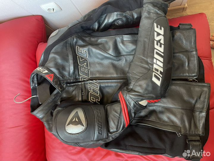 Мотокуртка кожаная Dainese racing C2 pelle