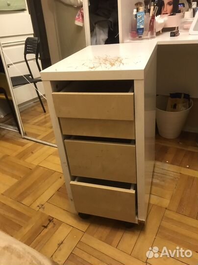 Тумба выкатная