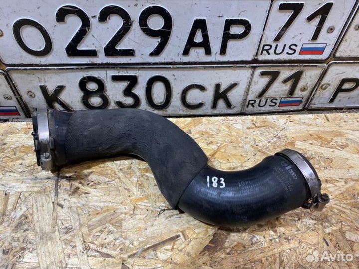 Патрубок интеркулера Audi A5 купе 2.0 2010
