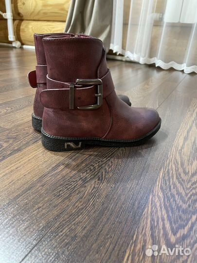 Ботинки новые для девочки