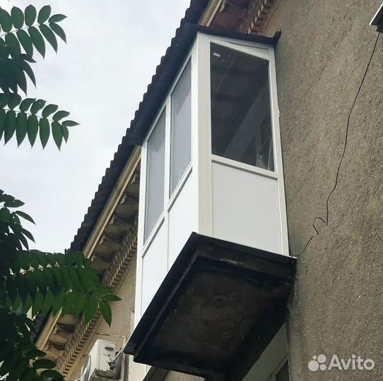 Пластиковые окна на балкон, с завода под ключ