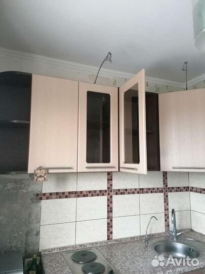 Кухонный гарнитур угловой бу с техникой