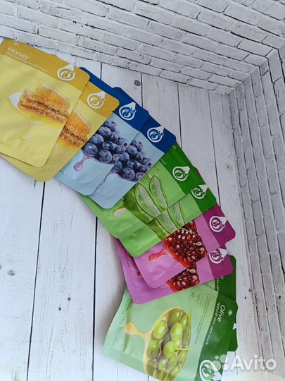 Маска для лица тканевая