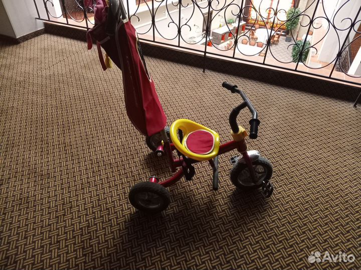 Детский велосипед с ручкой бу