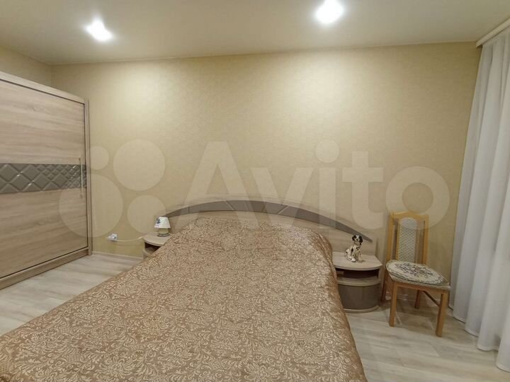 Комната 18 м² в 2-к., 4/8 эт.