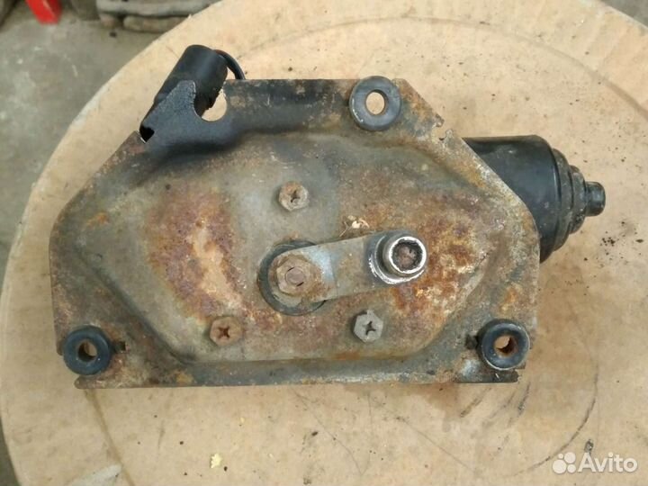 Hyundai Galloper моторчик стеклоочистителя