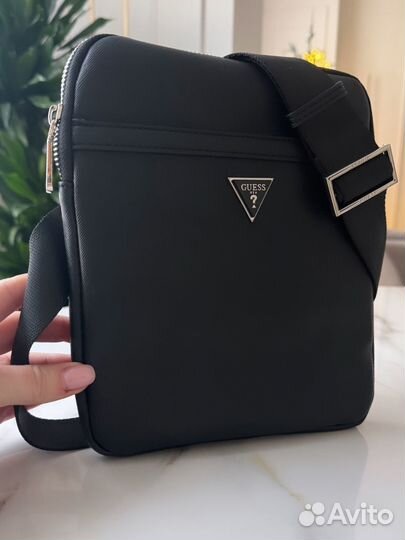 Сумка мужская guess новая