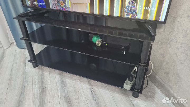 Тумба под телевизор бу