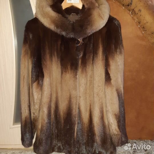 Продам норковую шубу 42-44 размер