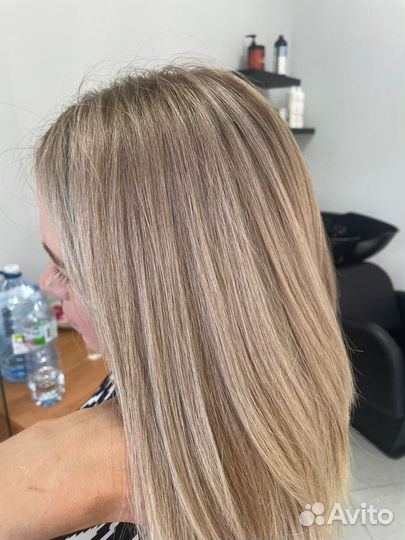 Окрашивание волос и стрижки