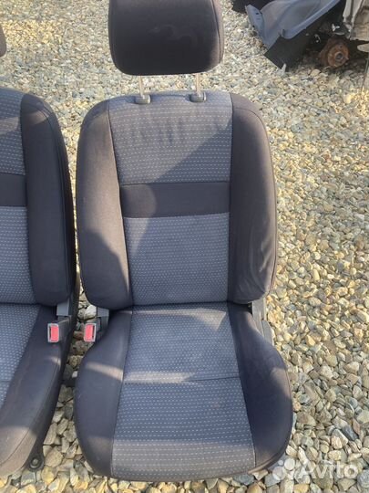 Передние сидения Хендай Гетц