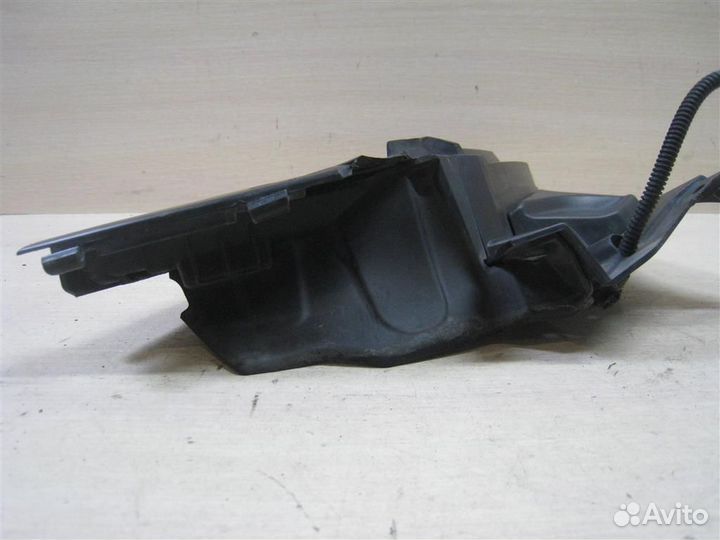 Уголок решётки стеклоочистителей правый Honda Civ