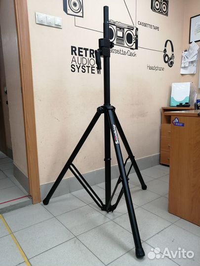 Стойка Soundking DB019B