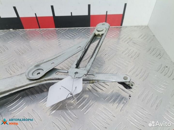 Стеклоподъемник передний левый Opel Astra F рест