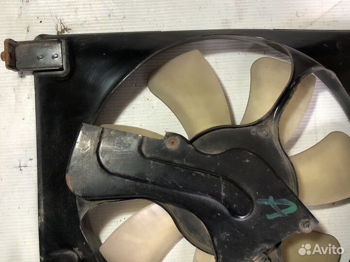 Дифузор вентилятор Хонда Цивик 4D 1.8