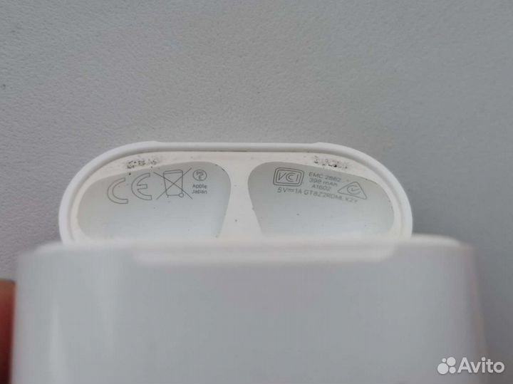 Беспроводные наушники apple airpods бу