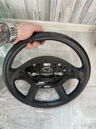 Руль на mercedes w 221
