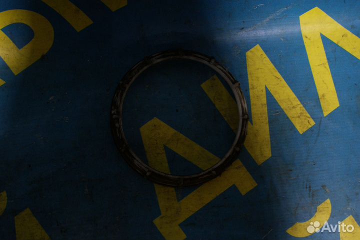 Гайка бака Opel Corsa D