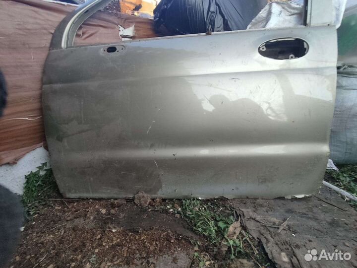 Двери цена за 2 передние на matiz,бампера и жабо