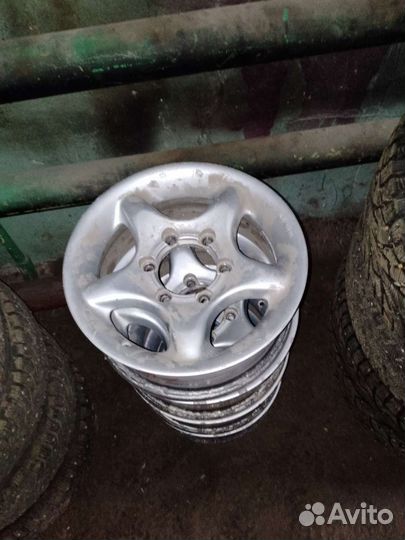 Литые диск р15