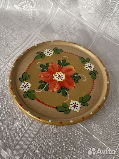 Тарелочка, волховская роспись