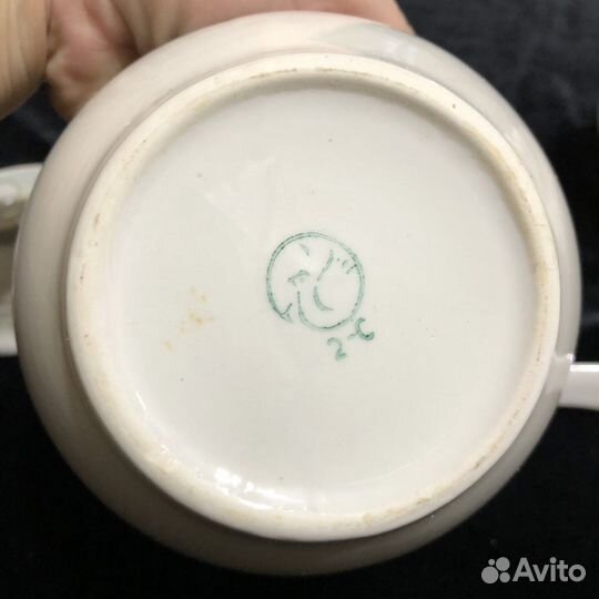 Фарфоровые горшочки