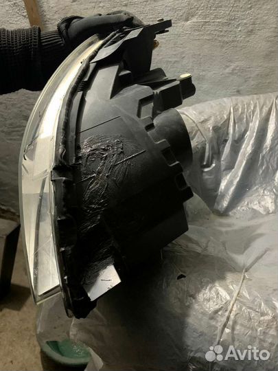 Фара правая перед Mercedes-benz C класс W204/S204