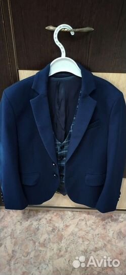 Пиджак школьный