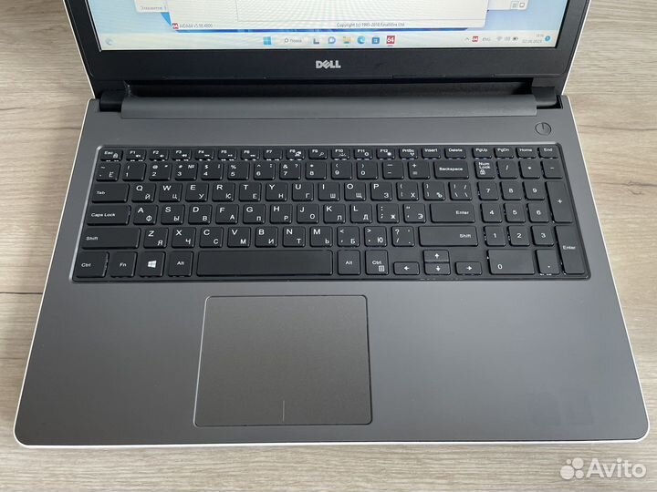 Ноутбук Dell Inspiron 5558 белый для работы, учебы