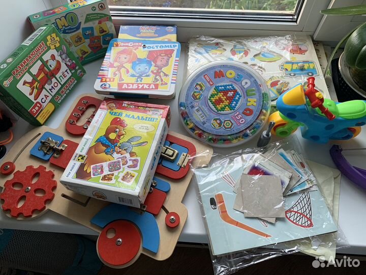 Детские развивающие игрушки пакетом