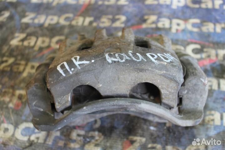 Суппорт передний правый Ссаненг Кайрон