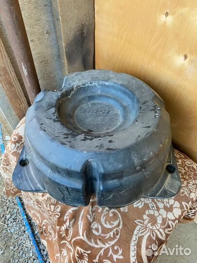 Штатный басовик на каен