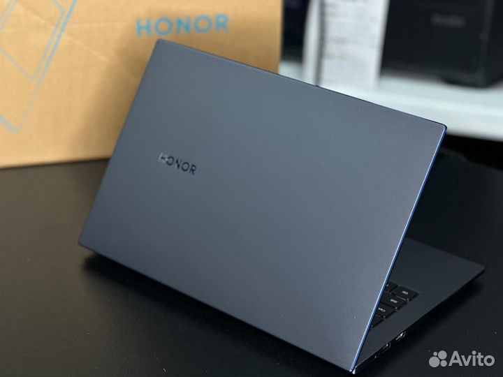 Новый ноутбук ryzen5 5500u озу 8gb