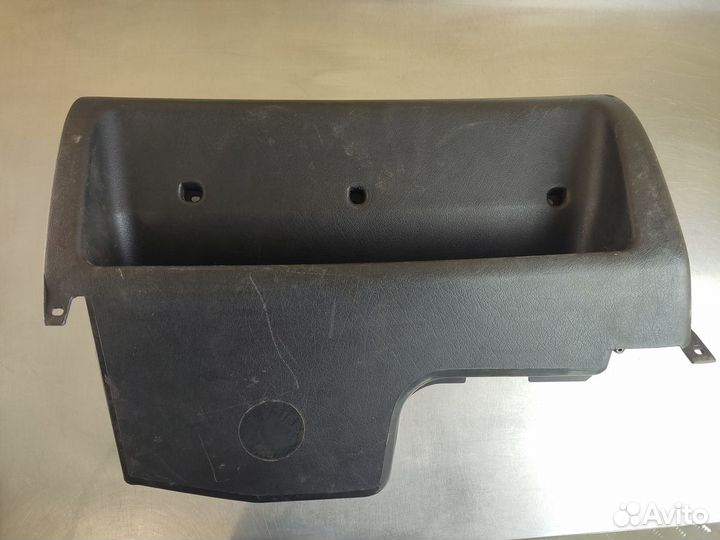 Вещевой ящик Volkswagen Golf 3