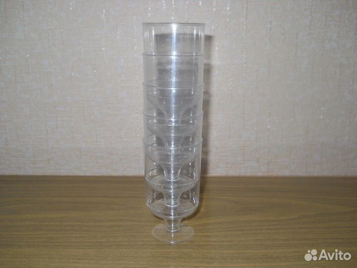 Рюмки пластмассовые, в машину, на дачу, гараж и тп