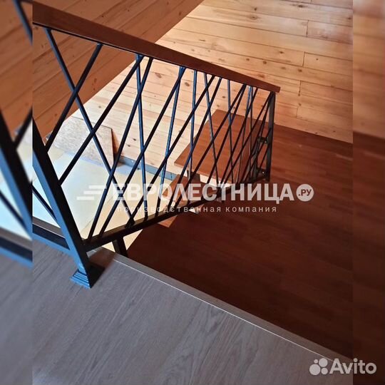 Лестница металлическая