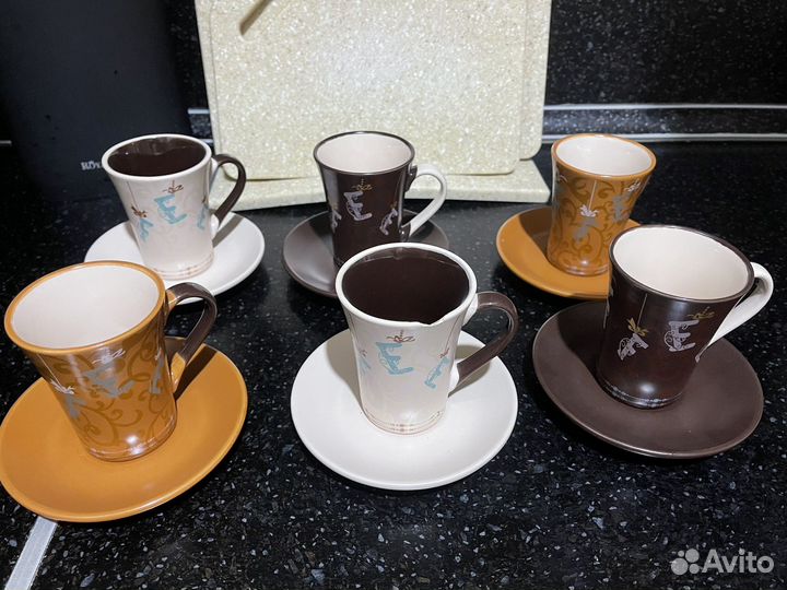 Кофейные чашки
