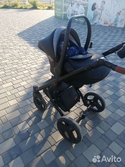 Коляска 3 в 1 Verdi Orion Digital Black