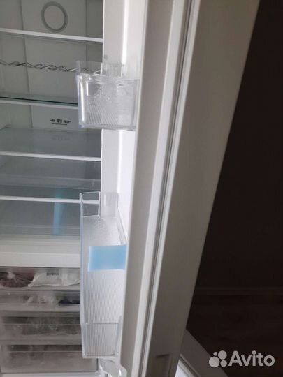 Холодильник haier