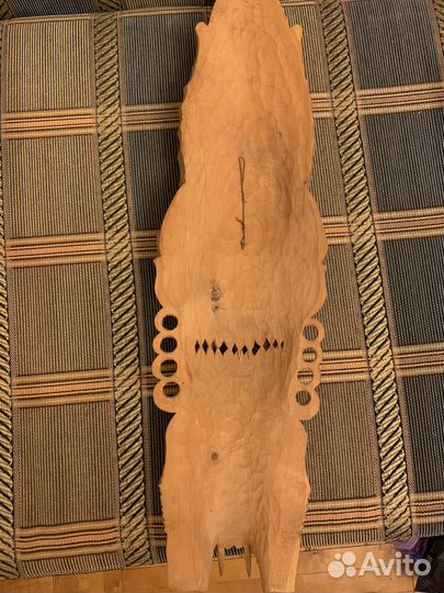 Маски на стену