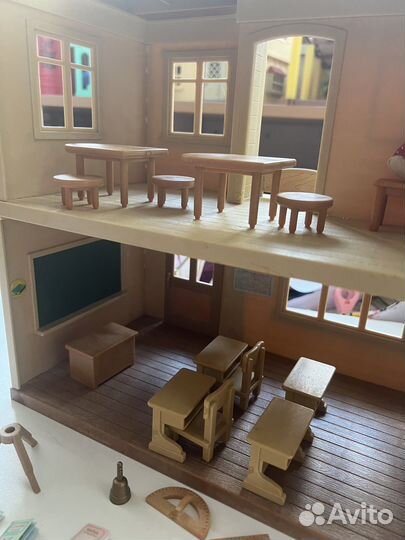 Sylvanian Families школа