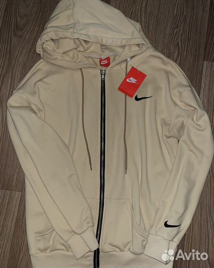 Зипка nike
