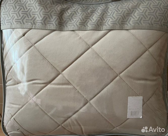 Покрывало на кровать новое