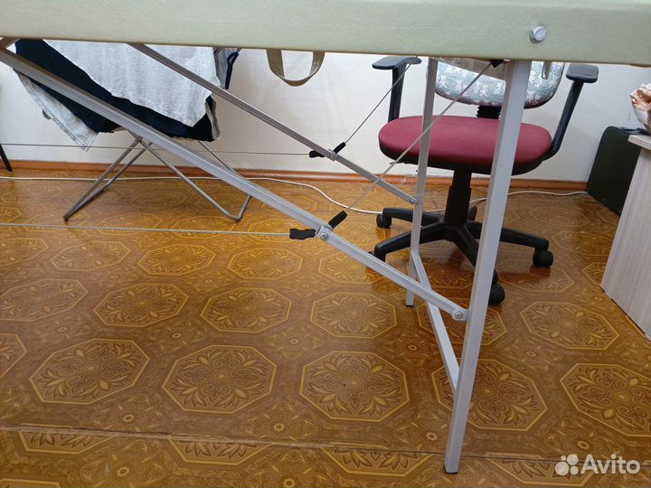 Кушетка для наращивания ресниц бу