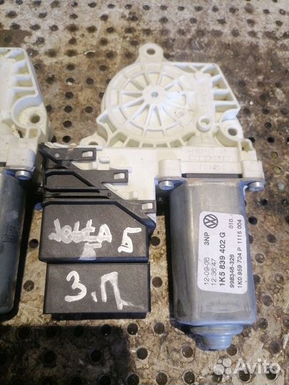 Мотор стеклоподъемника Volkswagen Jetta