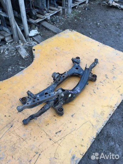 Подрамник задний Nissan Juke F15 MR16DDT 2011