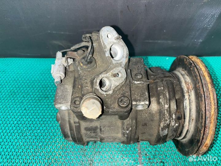 Компрессор кондиционера Land Rover Discovery3 L319