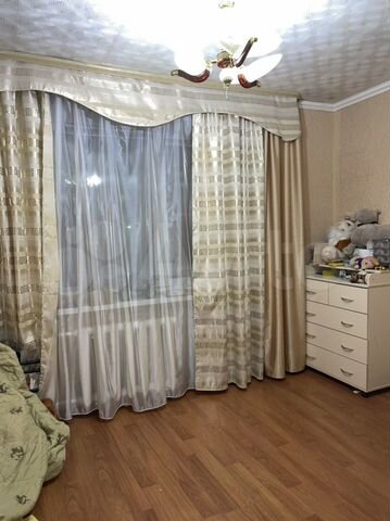 3-к. квартира, 76 м², 1/5 эт.